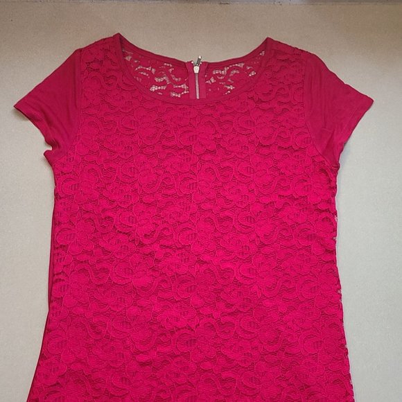 Fuchsia Lace Blouse - Picture 6 of 12